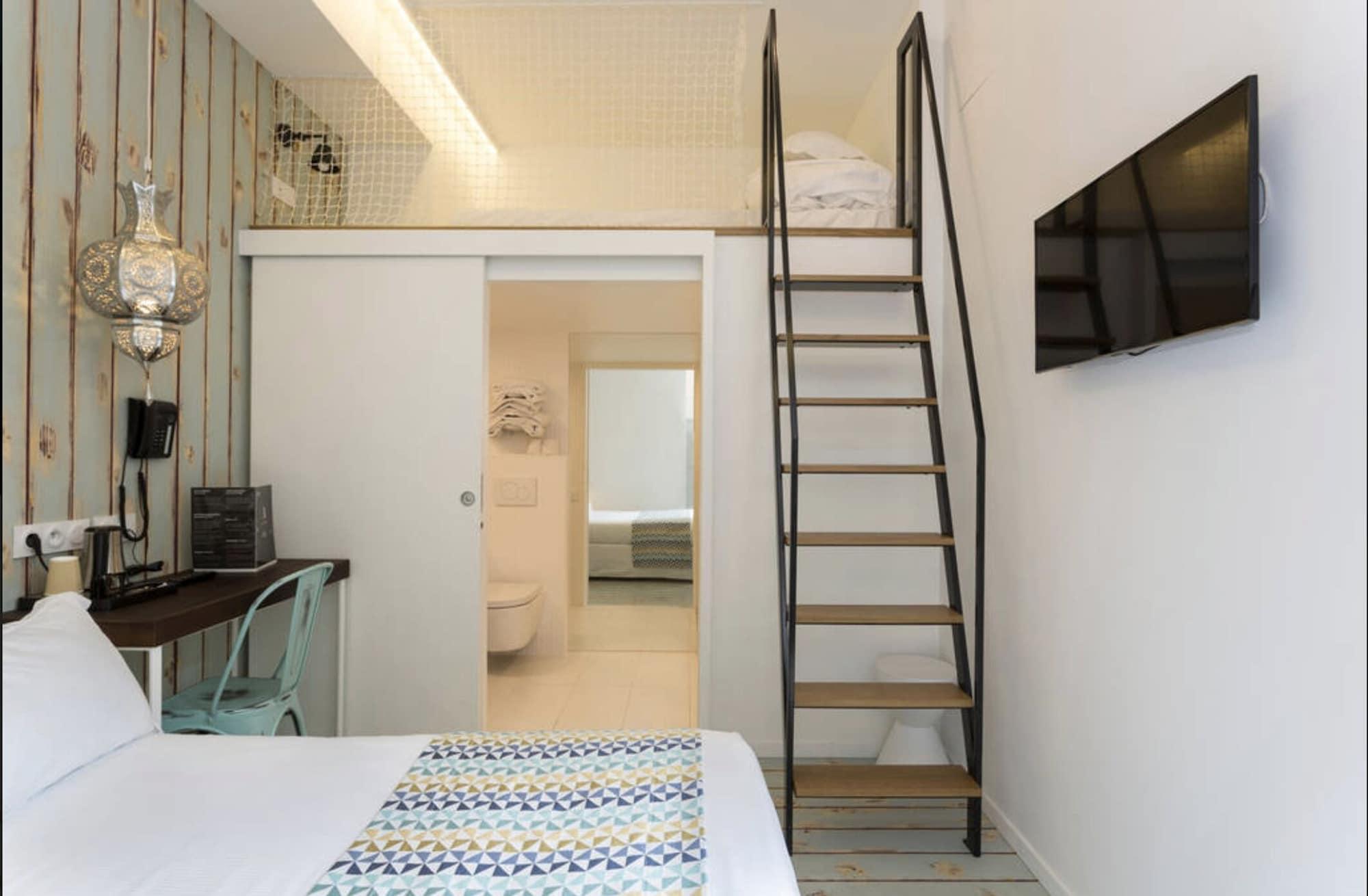 Atypik Hotel Clichy Bagian luar foto