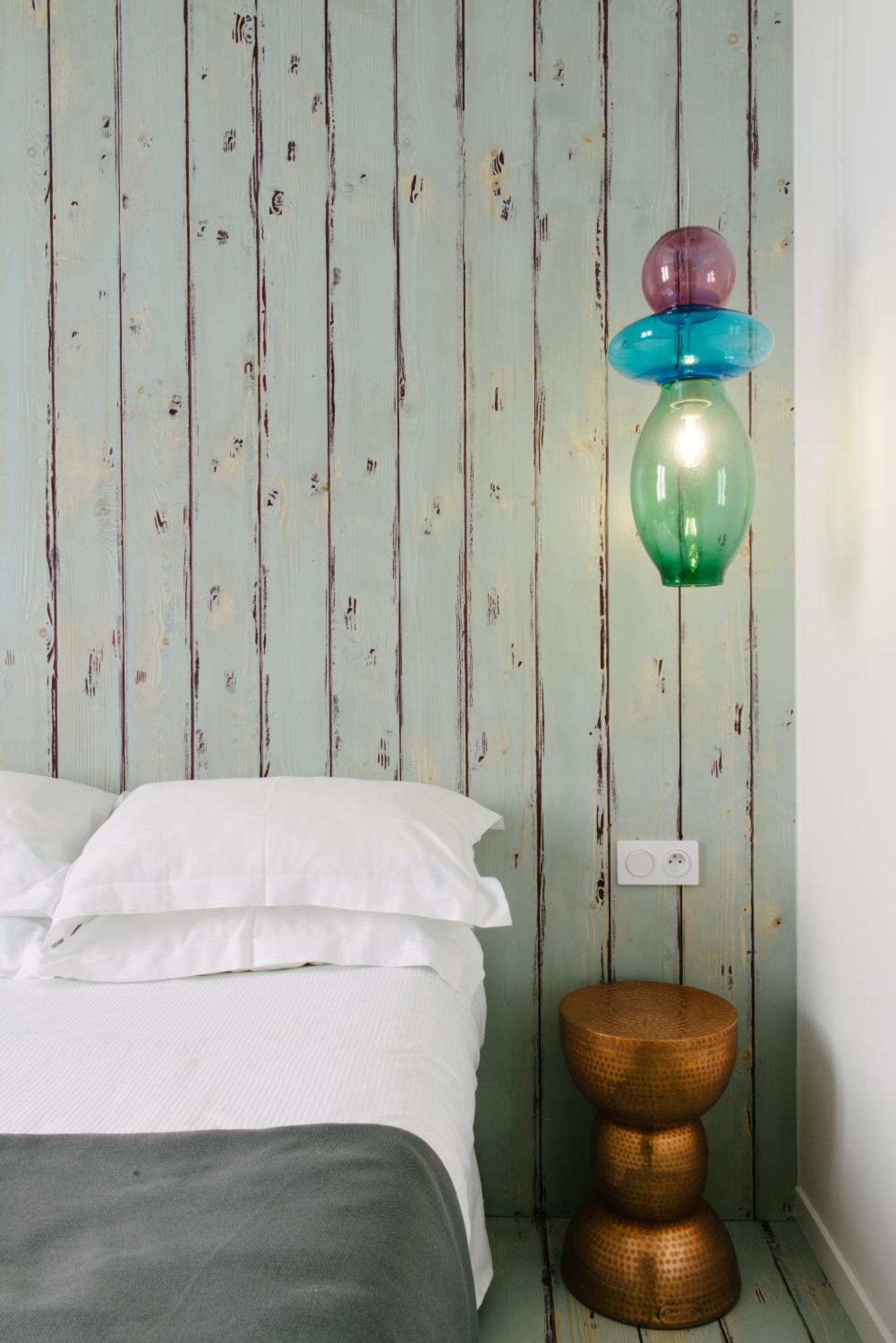 Atypik Hotel Clichy Bagian luar foto