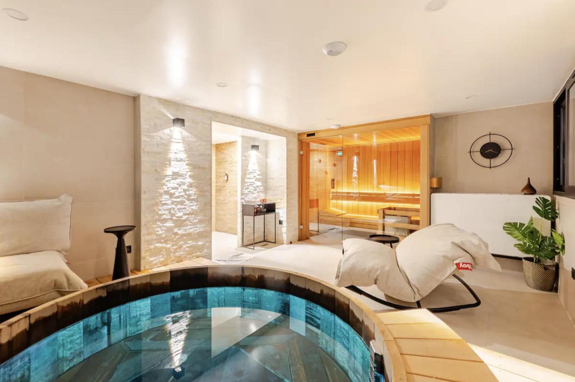 Atypik Hotel Clichy Bagian luar foto