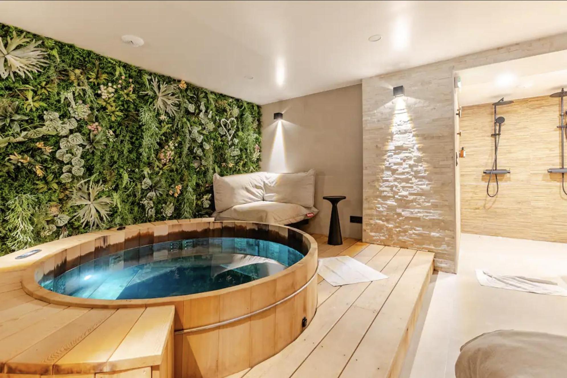 Atypik Hotel Clichy Bagian luar foto