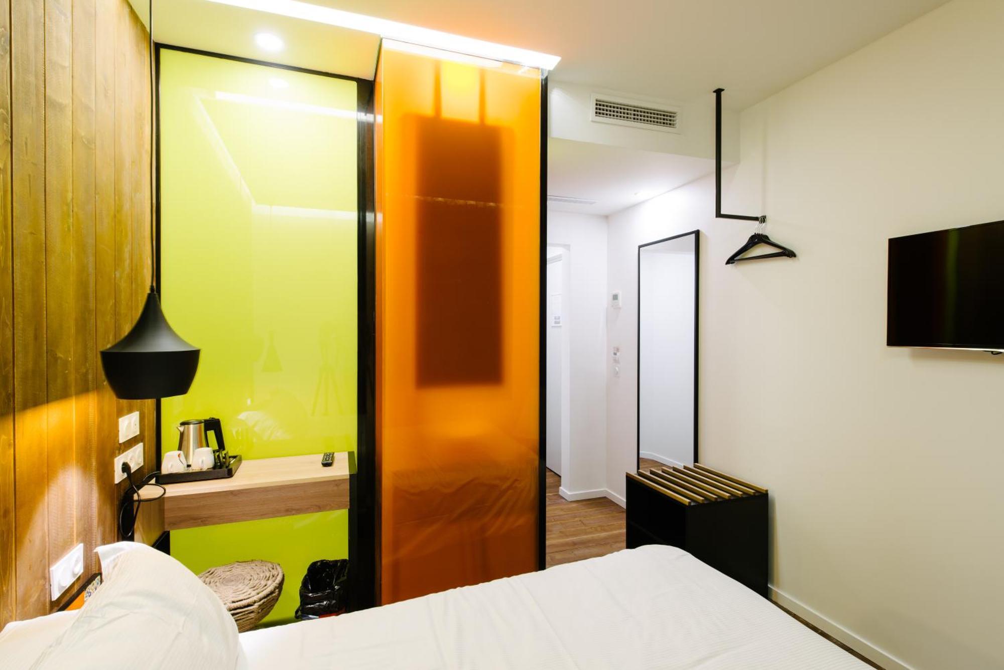 Atypik Hotel Clichy Bagian luar foto