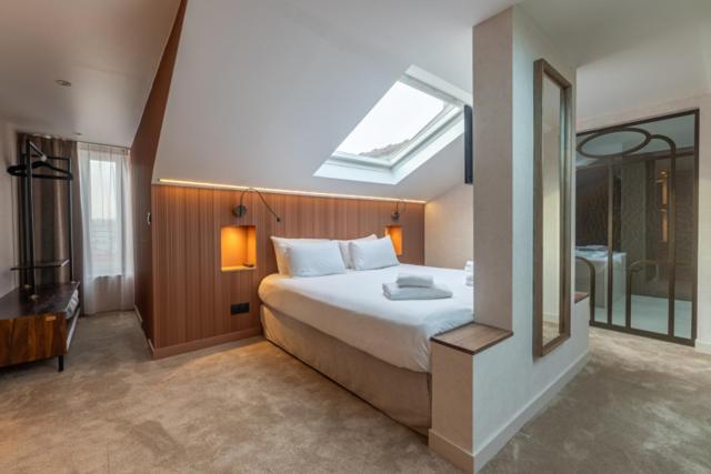 Atypik Hotel Clichy Bagian luar foto