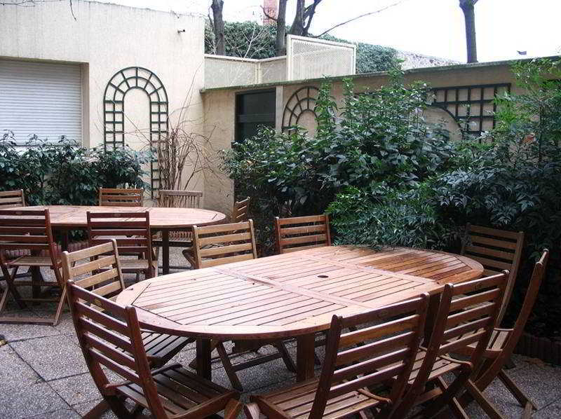 Atypik Hotel Clichy Bagian luar foto